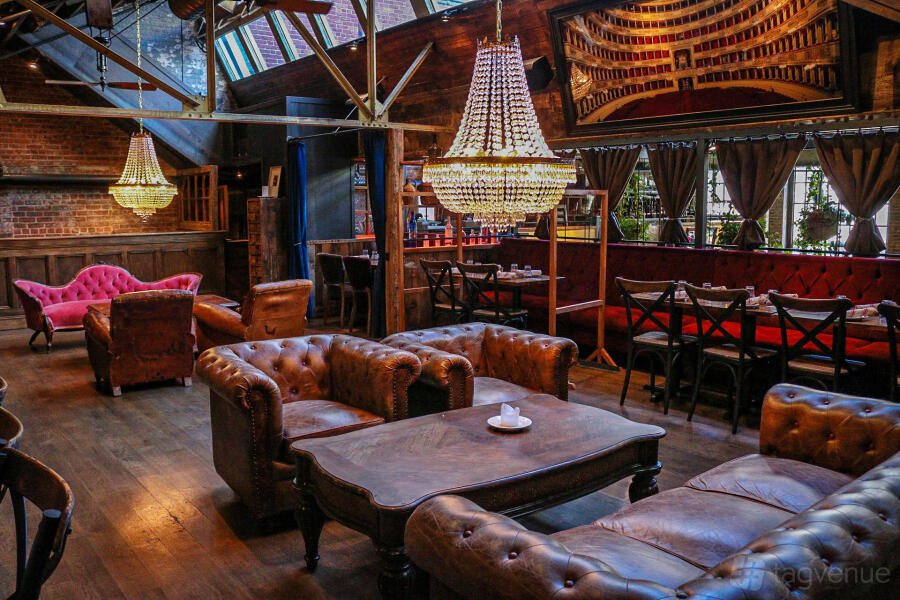 Balvanera, Bar in New York City