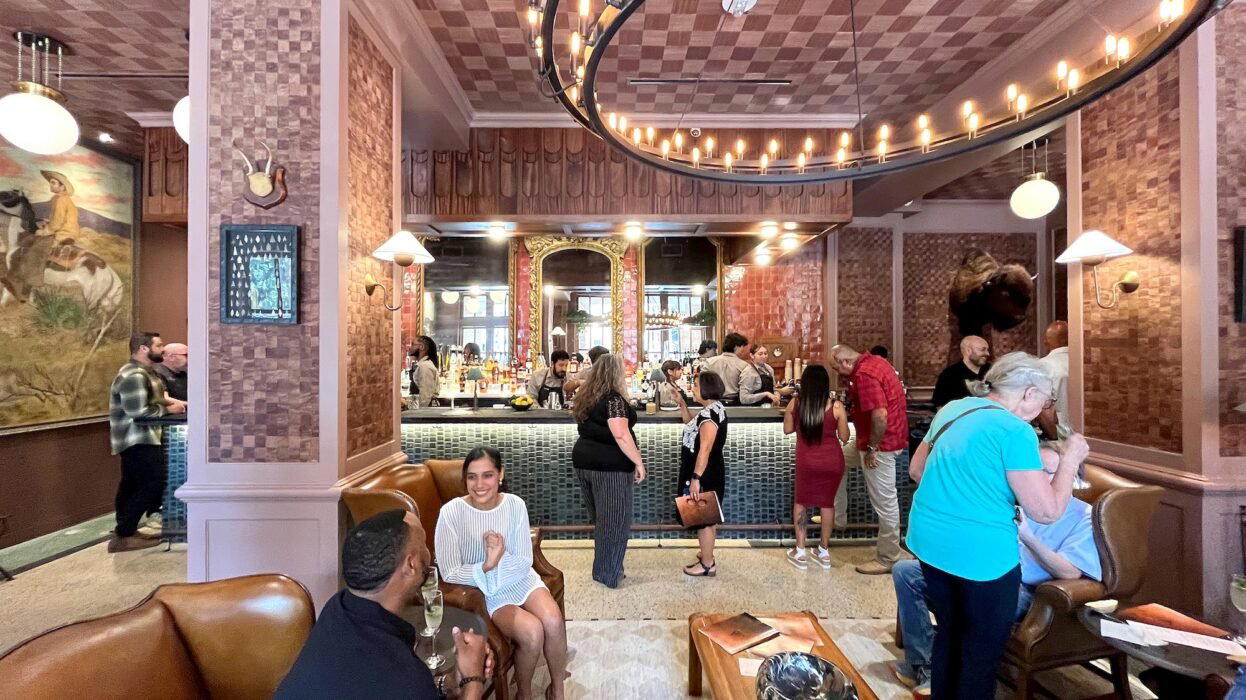 Anacacho Coffee & Cantina bar in San Antonio