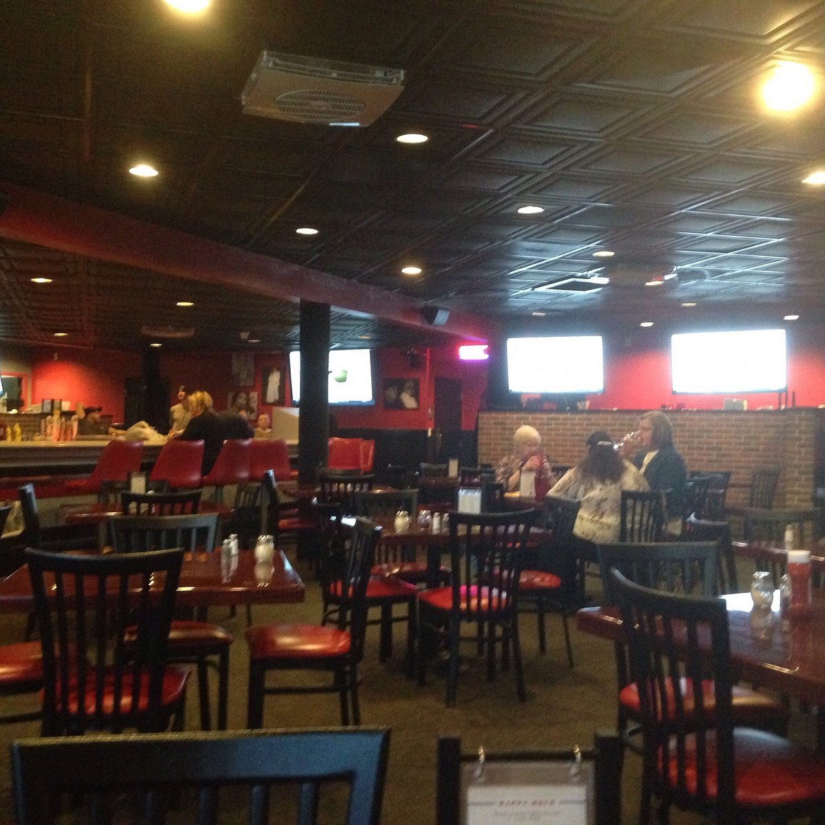 Big Fred's Pizza Garden & Lounge