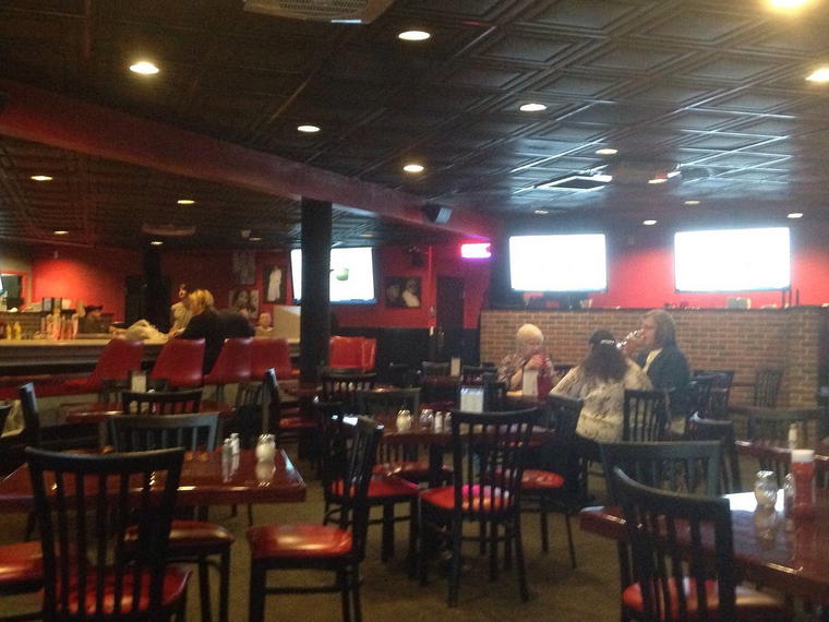Big Fred's Pizza Garden & Lounge, Omaha, United States