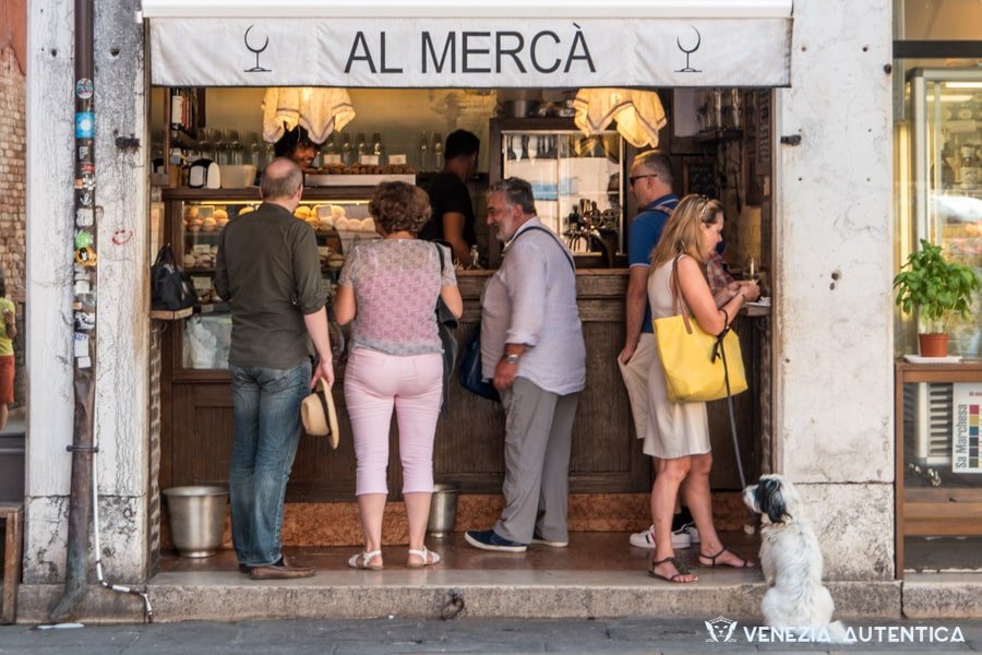 Al Mercà bar in Venice, Italy