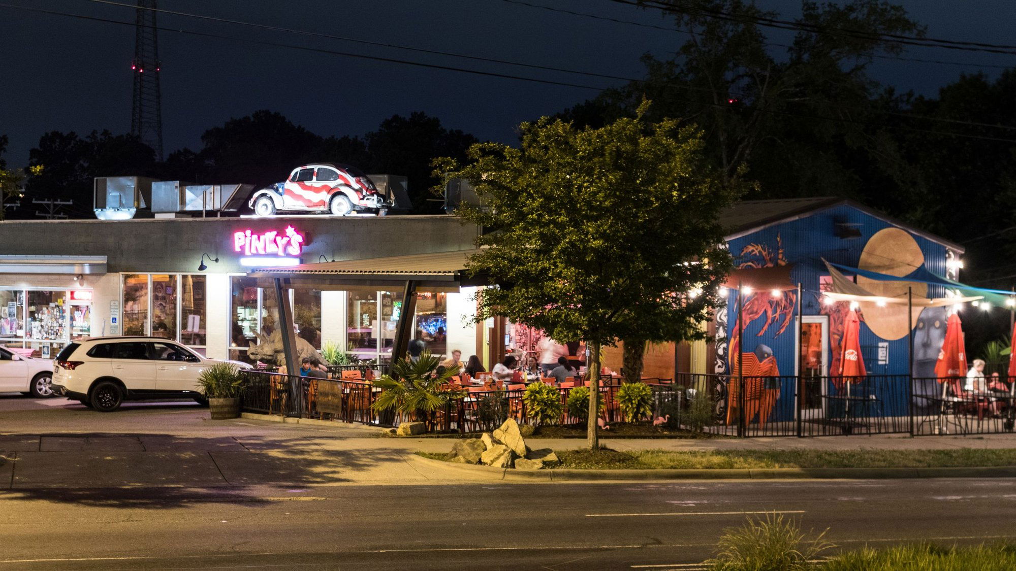 Pinky's Westside Grill, Bar in Charlotte