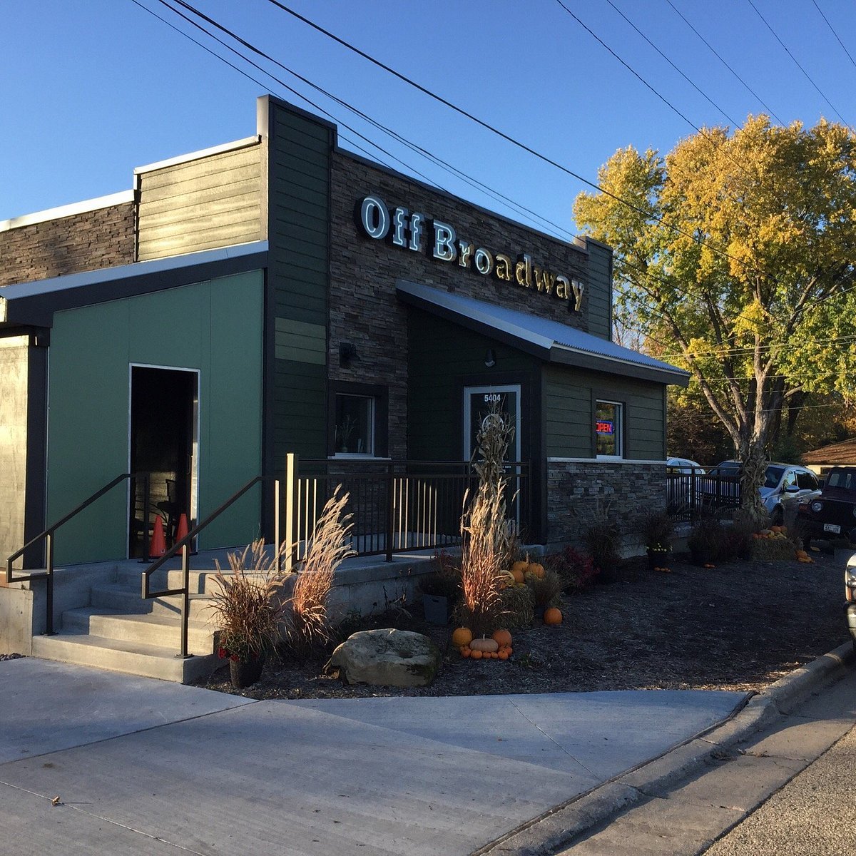 Off Broadway Drafthouse, Madison, United States