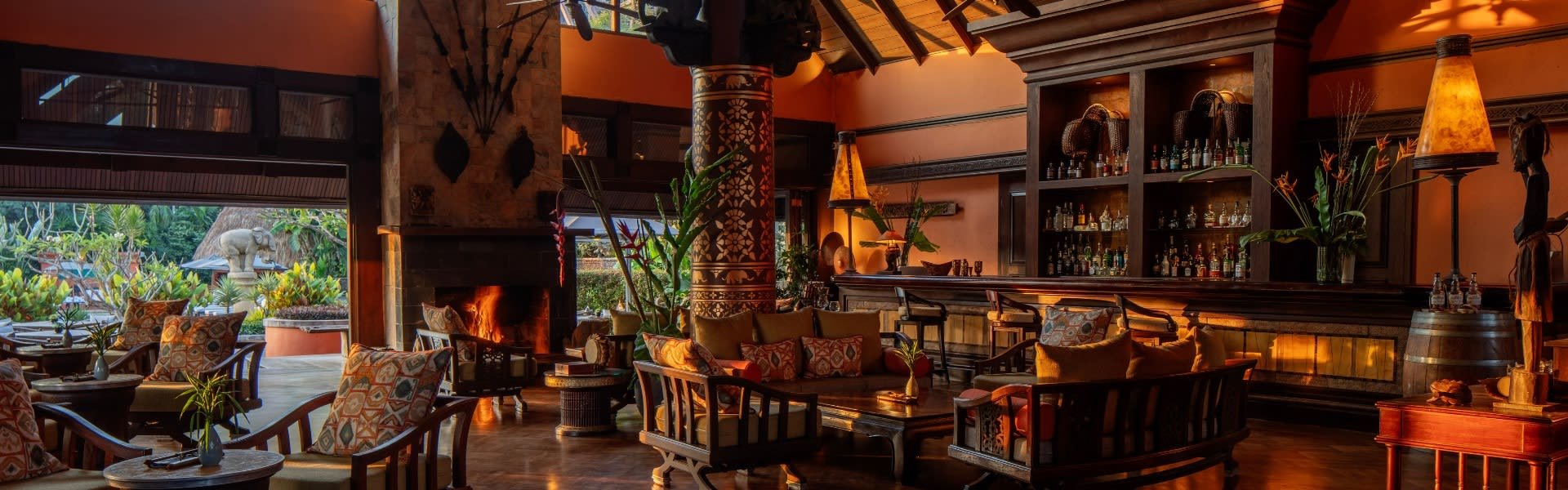 Elephant Bar, Bar in Chiang Rai