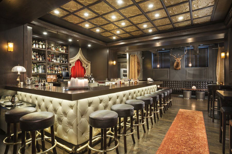 Constantine, Bar in Minneapolis
