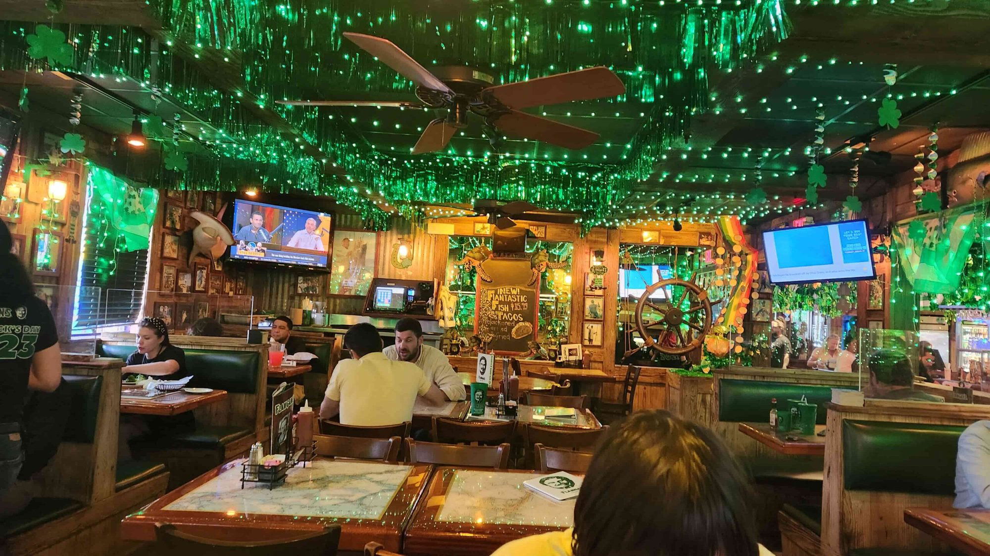 Flanigan's Seafood Bar and Grill, Bar in Coconut Grove