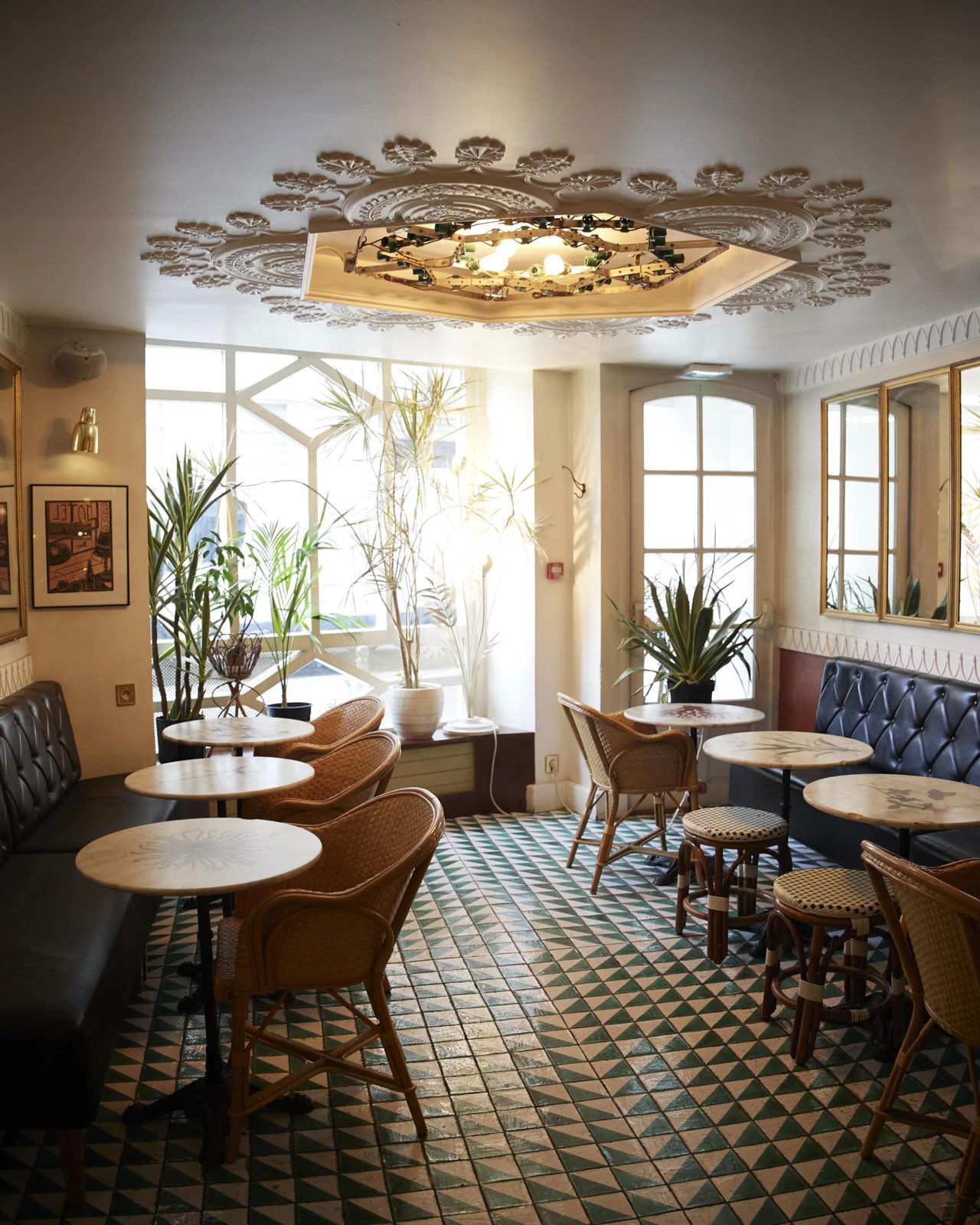 Le Bar du Temps, Bar in Paris
