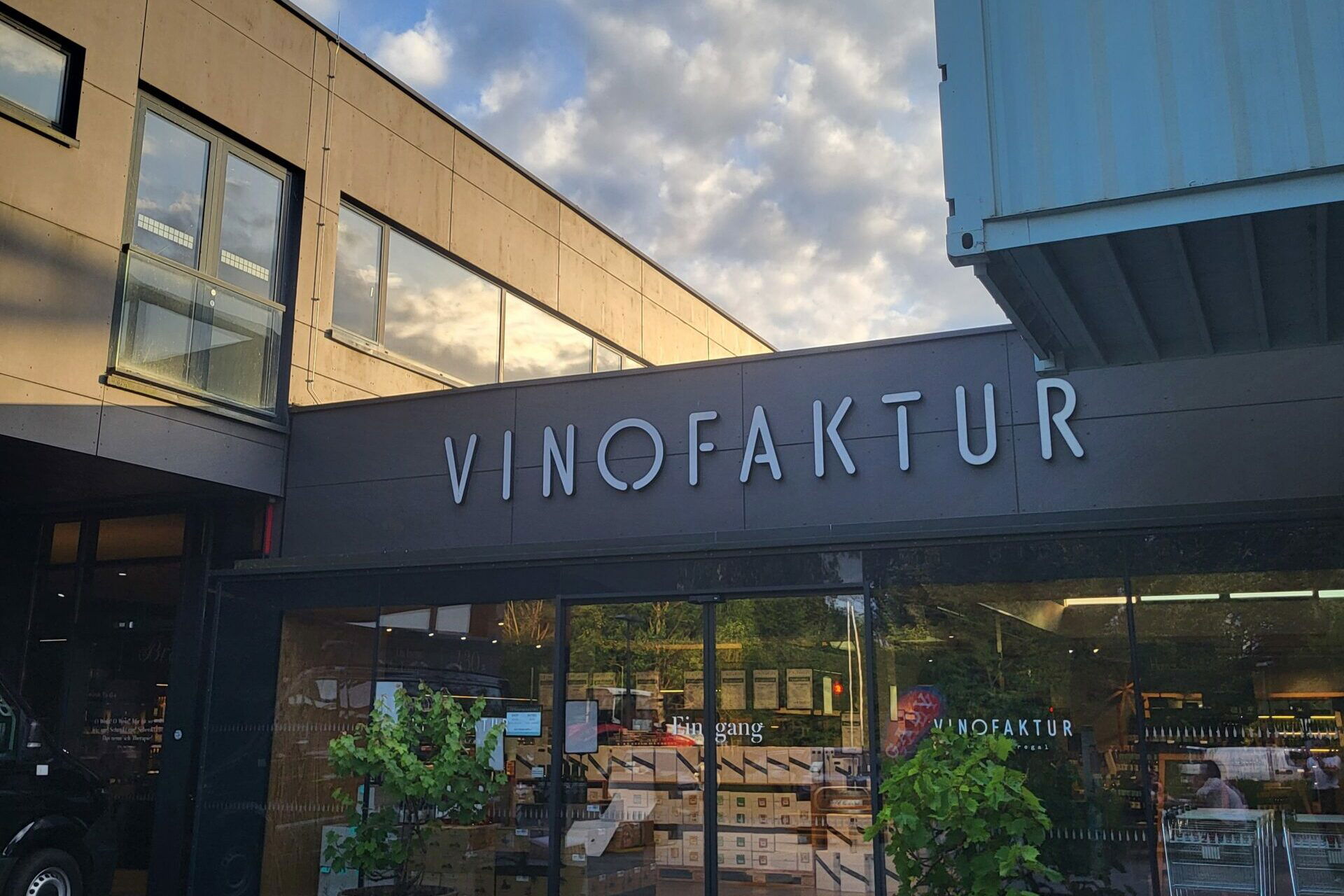 Vinofaktur Handel GmbH, Bar in Stra In Steiermark