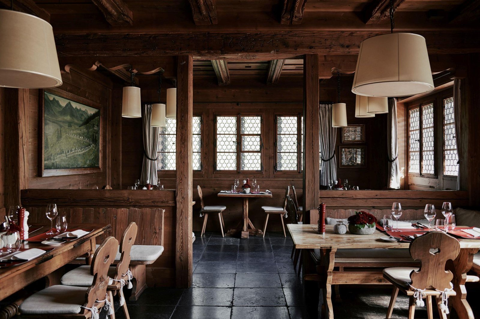 The Alpina Lounge & Bar