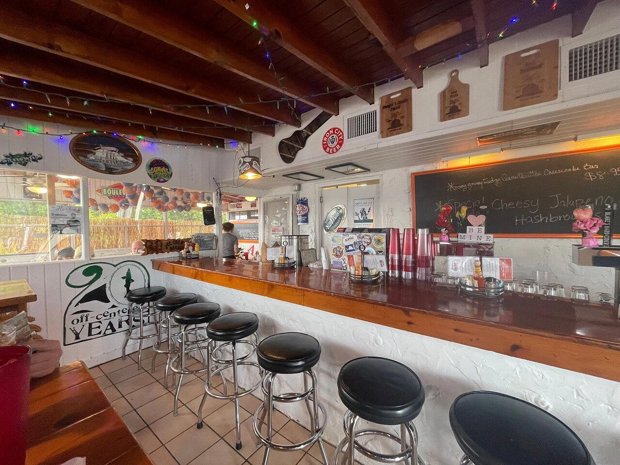Herbie's Bar & Chowder House bar in Marathon, United States