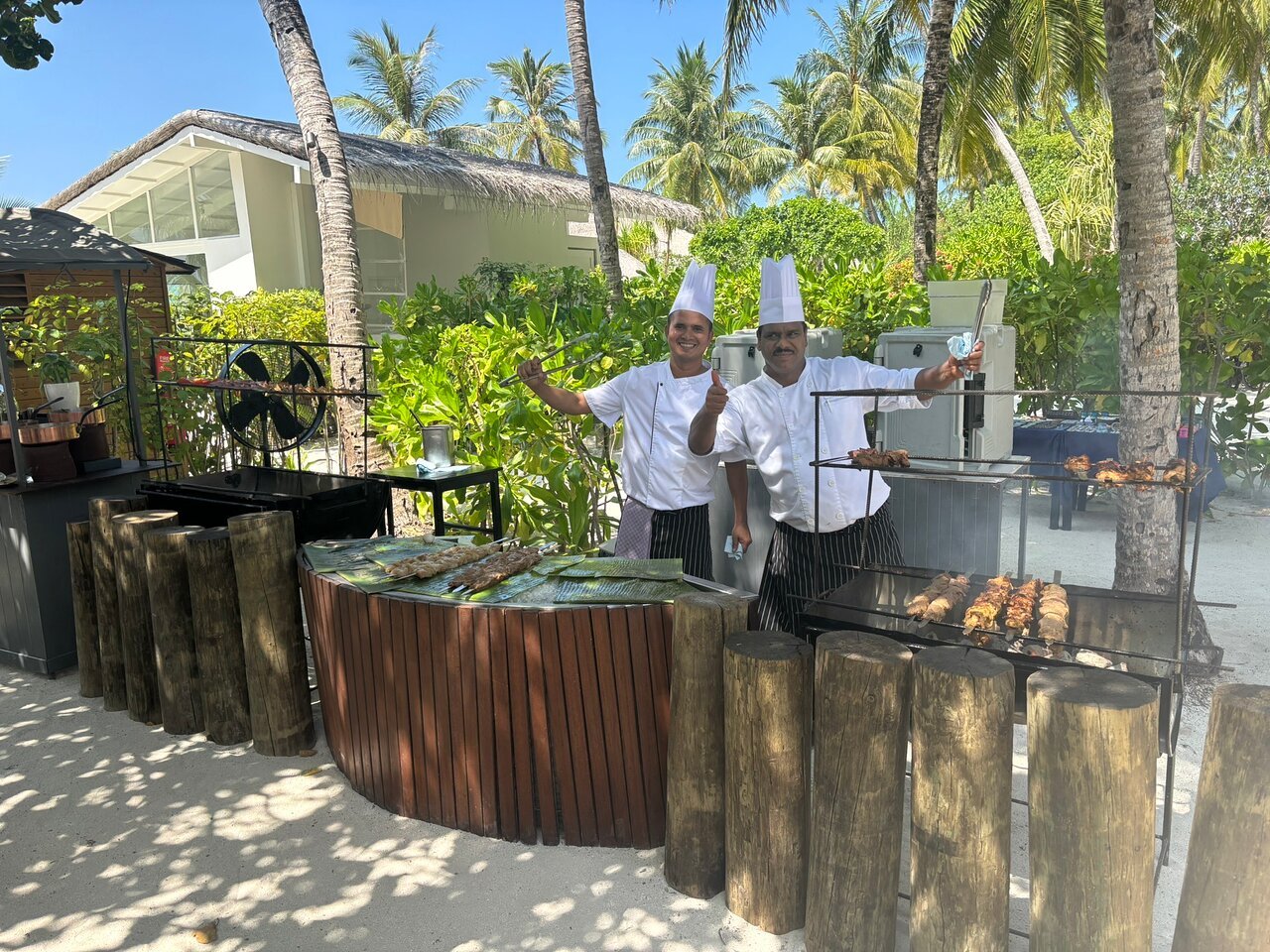 Veli Pool Bar, South Ari Atoll, Maldives