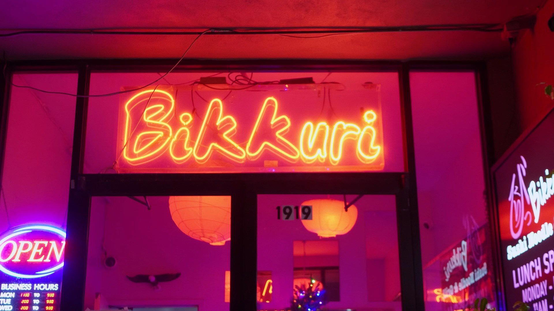 Bikkuri Sushi Noodle & Grill, Orlando, United States