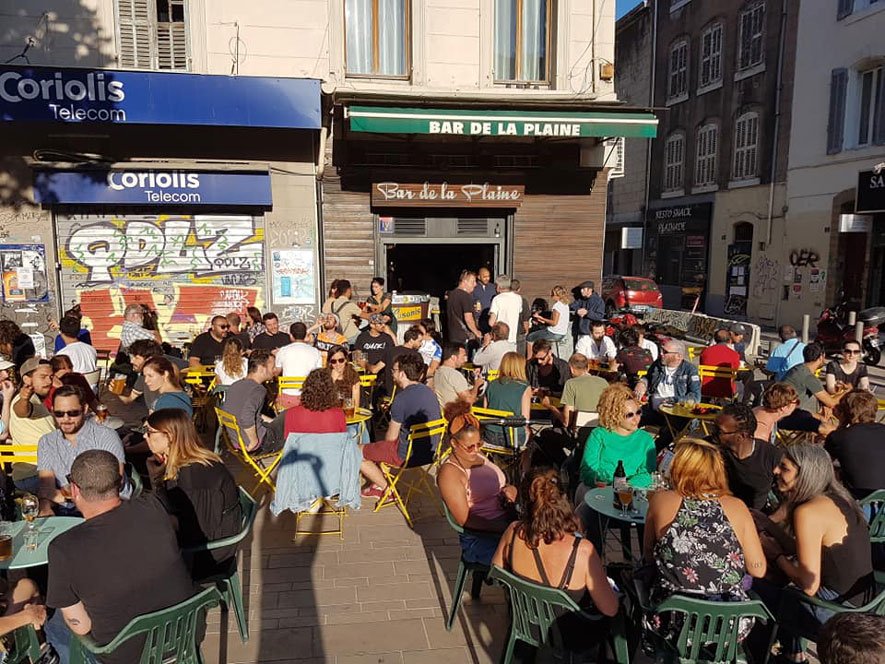 Le Bar de la Plaine bar in Marseille, France