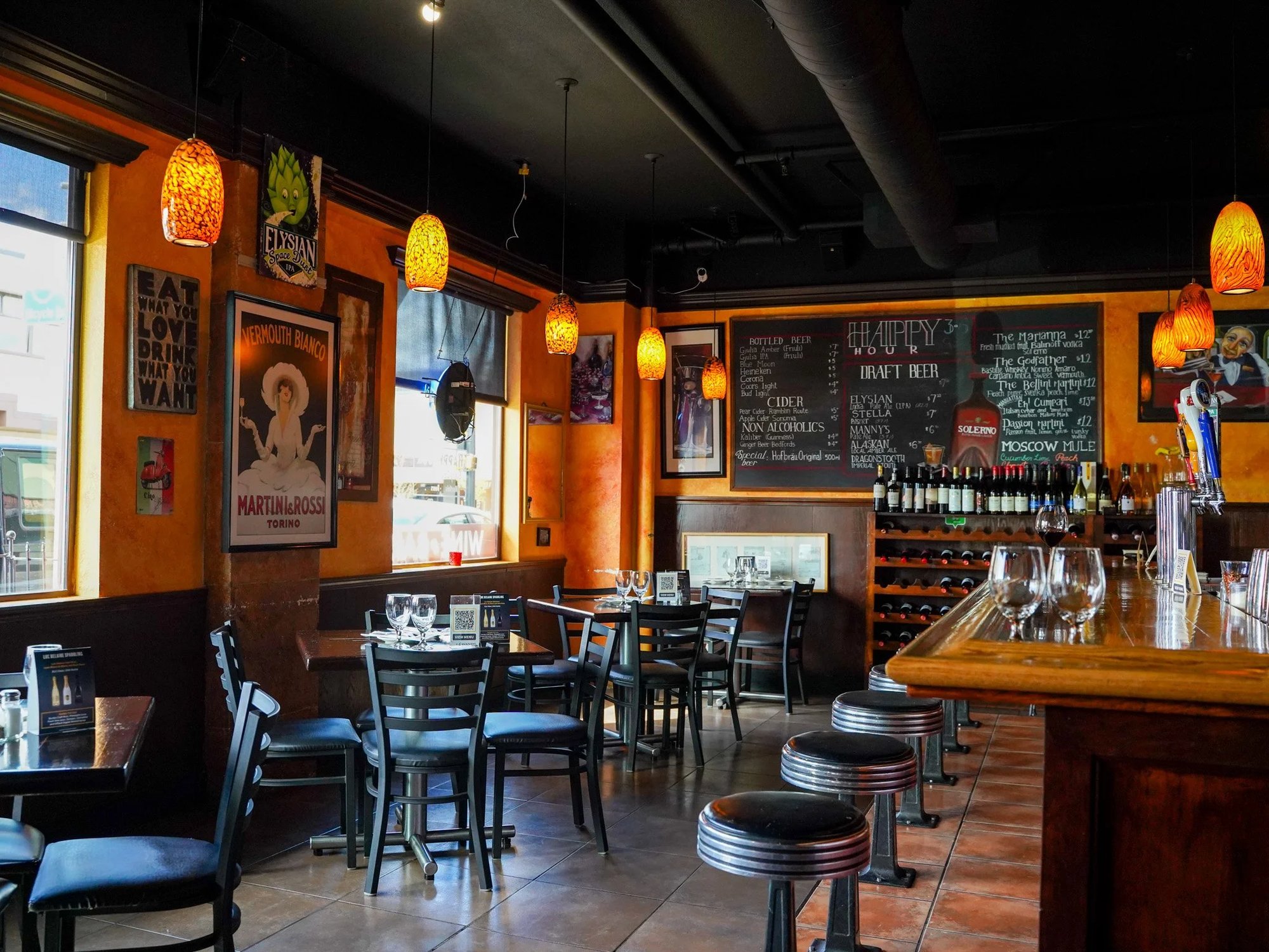Marianna Ristorante bar in Renton, United States