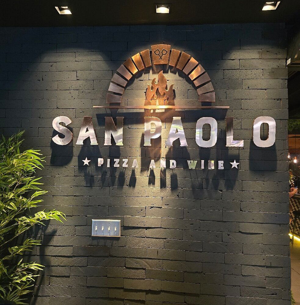 San Paolo Pizzeria, Bar in Urban Honolulu