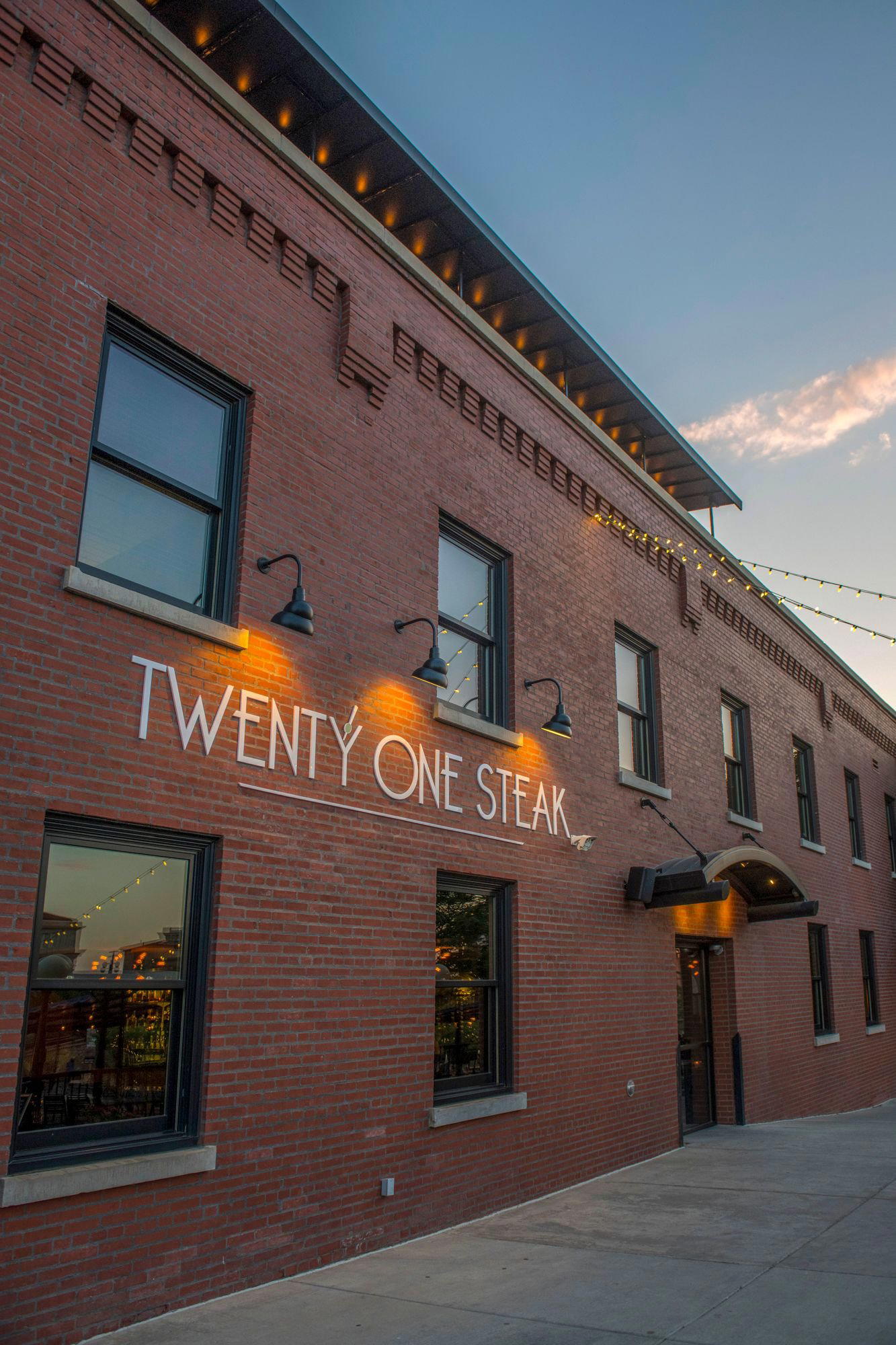 Twenty One Steak, Pueblo, United States