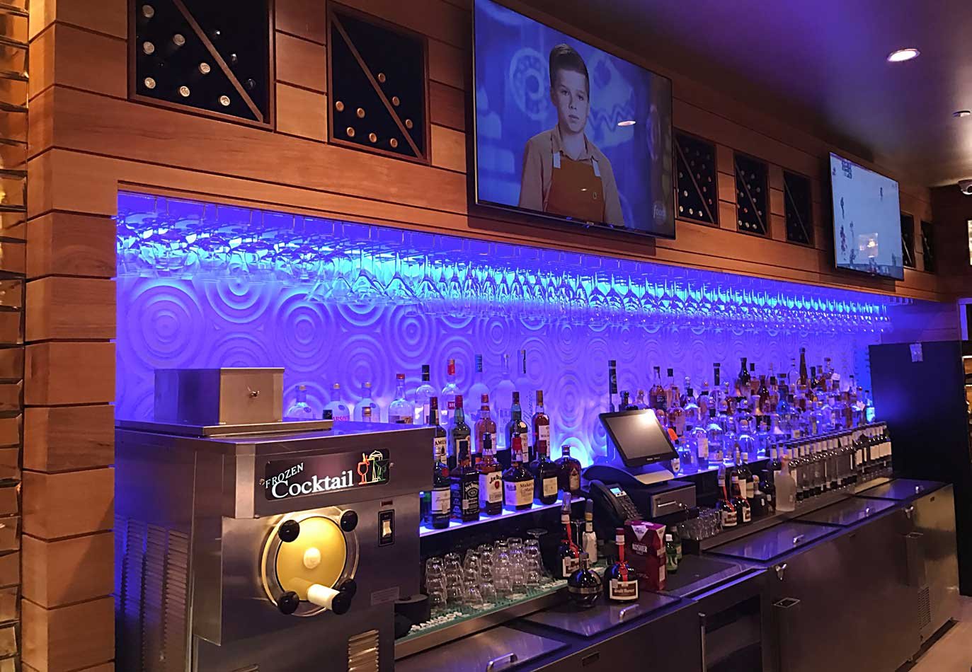 Gloria's Latin Cuisine bar in Irving, United States