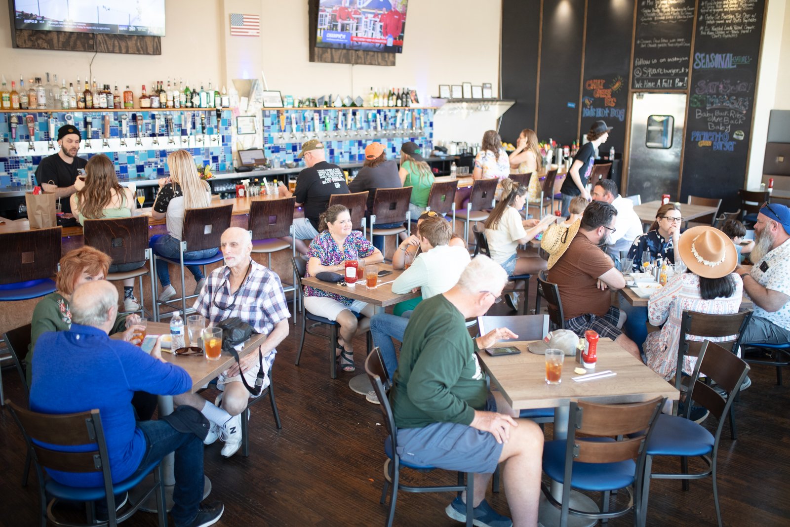 Square Burger, Bar in McKinney