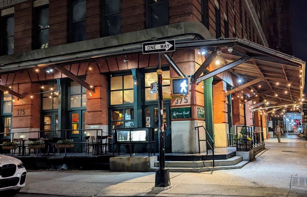 Tribeca Grill bar in New York City, United States