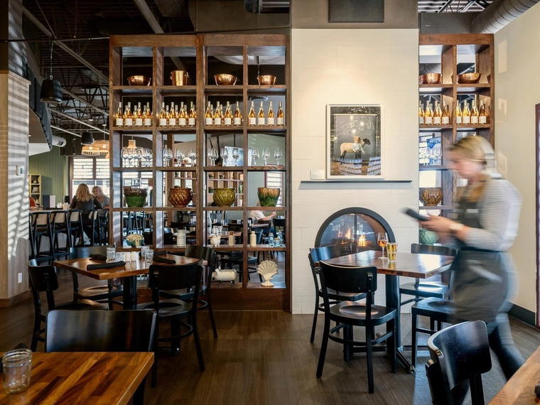 Mason Jar Kitchen & Bar, Eagan, United States
