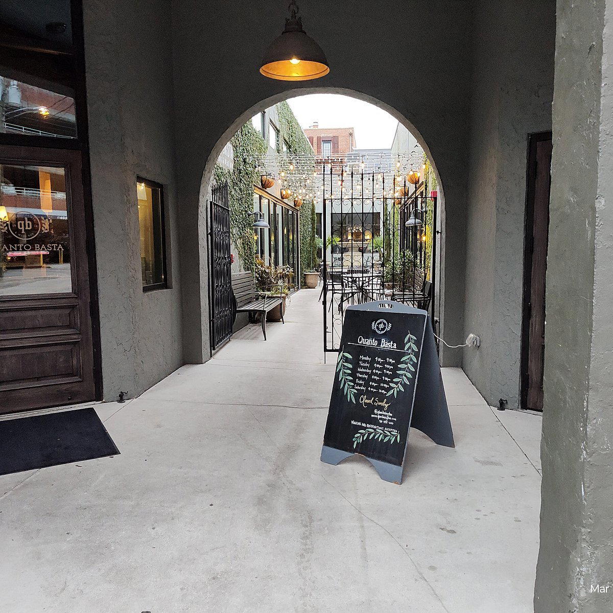 Quanto Basta Italian Eatery & Wine Bar bar in Winston Salem