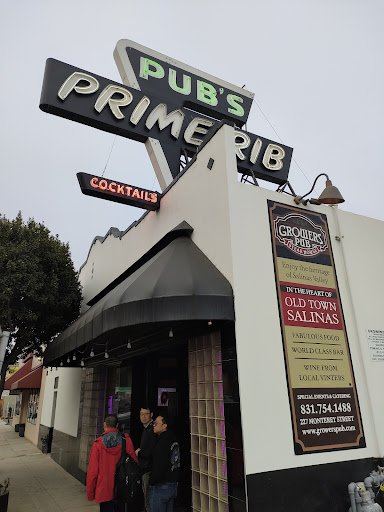 Growers Pub bar in Salinas, United States