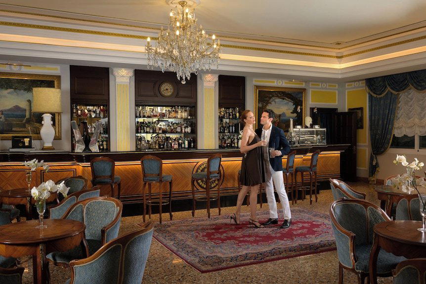 Grand Aldo's Club at Abano Grand Hotel bar in Abano Terme