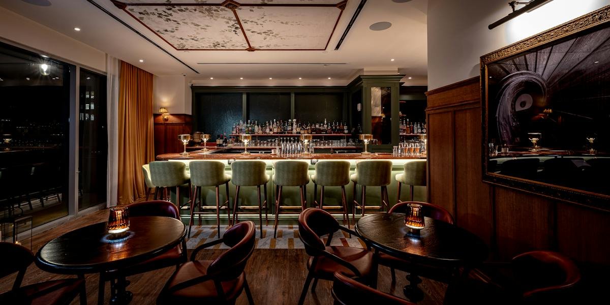 Golden Child, Bar in New York City