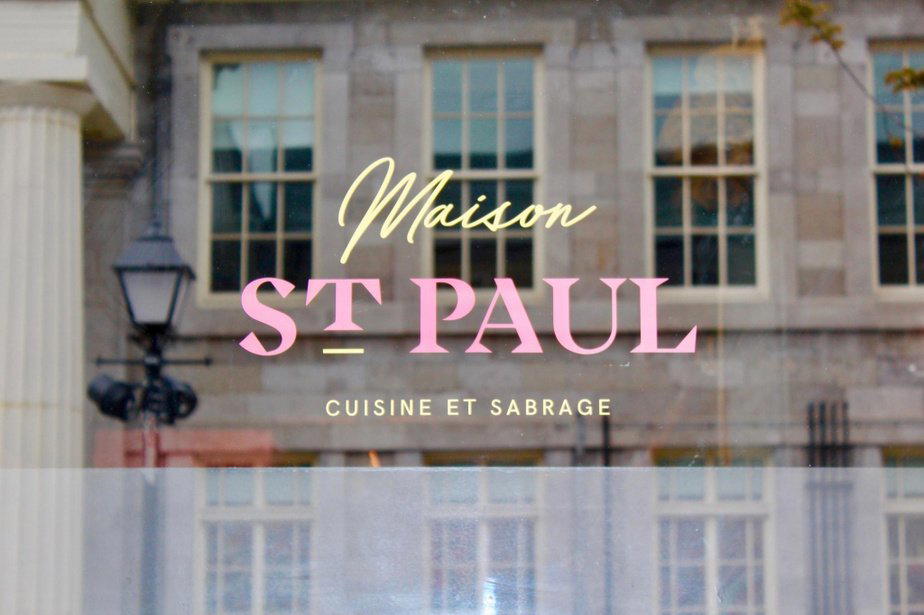 Maison Saint-Paul bar in Montréal, Canada