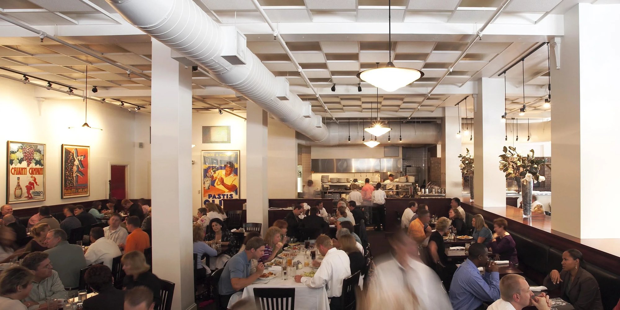 Centro bar in Des Moines, United States