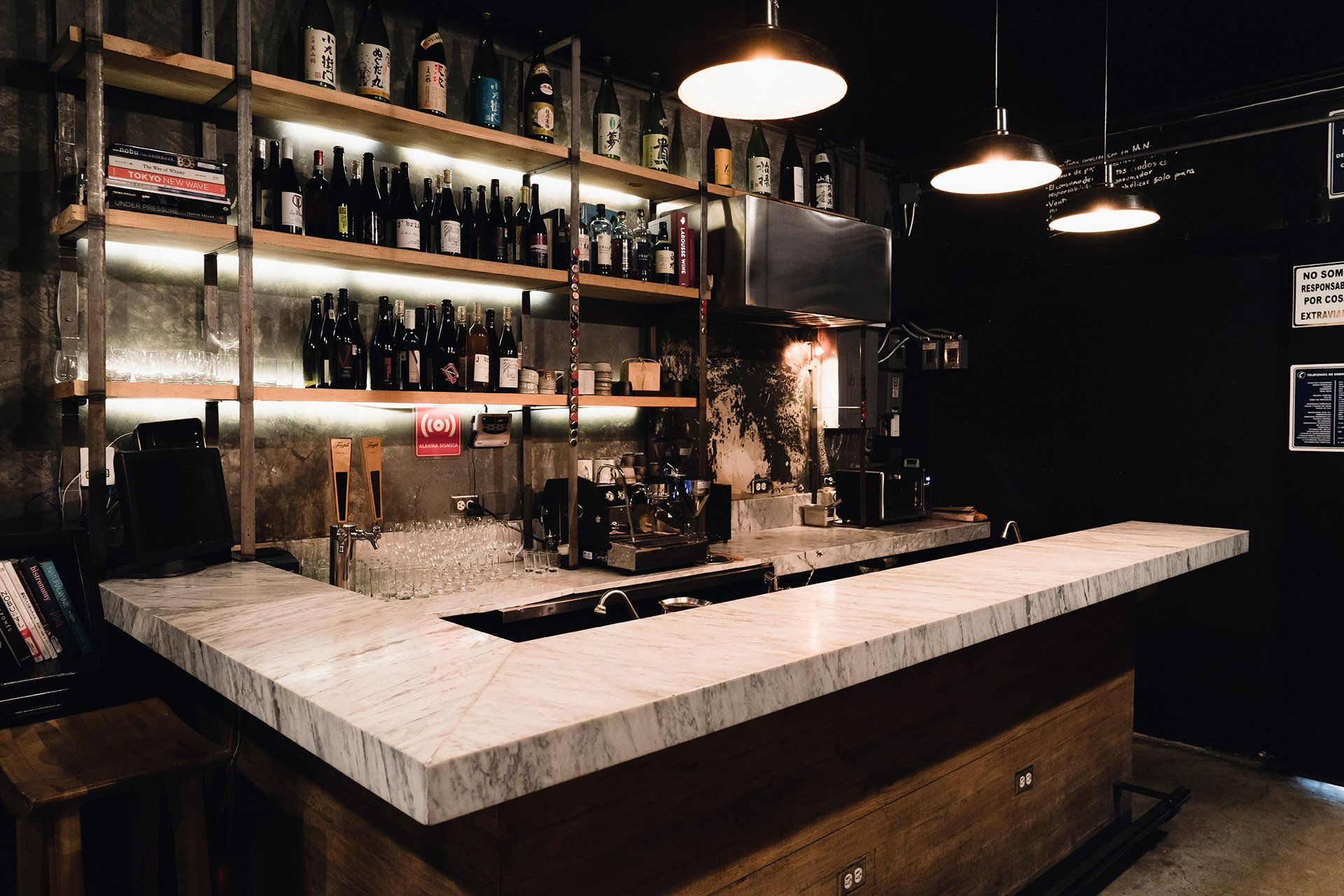 Le Tachinomi Desu, Bar in Mexico City