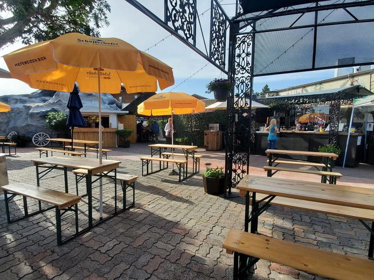 Old World Biergarten Restaurant & Bar, Huntington Beach, United States