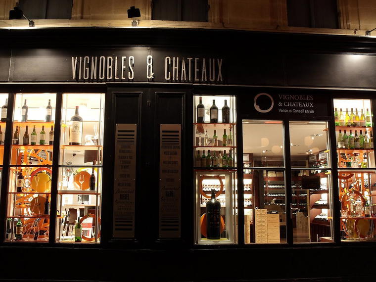 Vignobles et Châteaux Wine Bar, Saint-Emilion, France