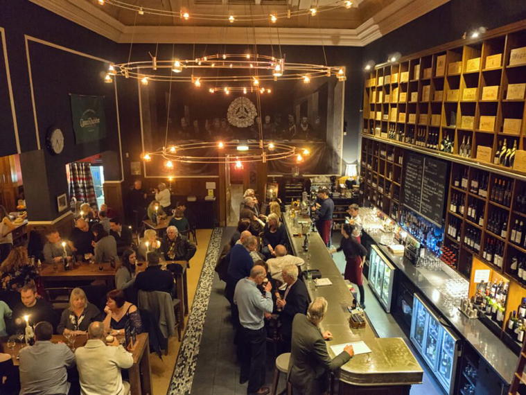 Le Di Van, Edinburgh, United Kingdom