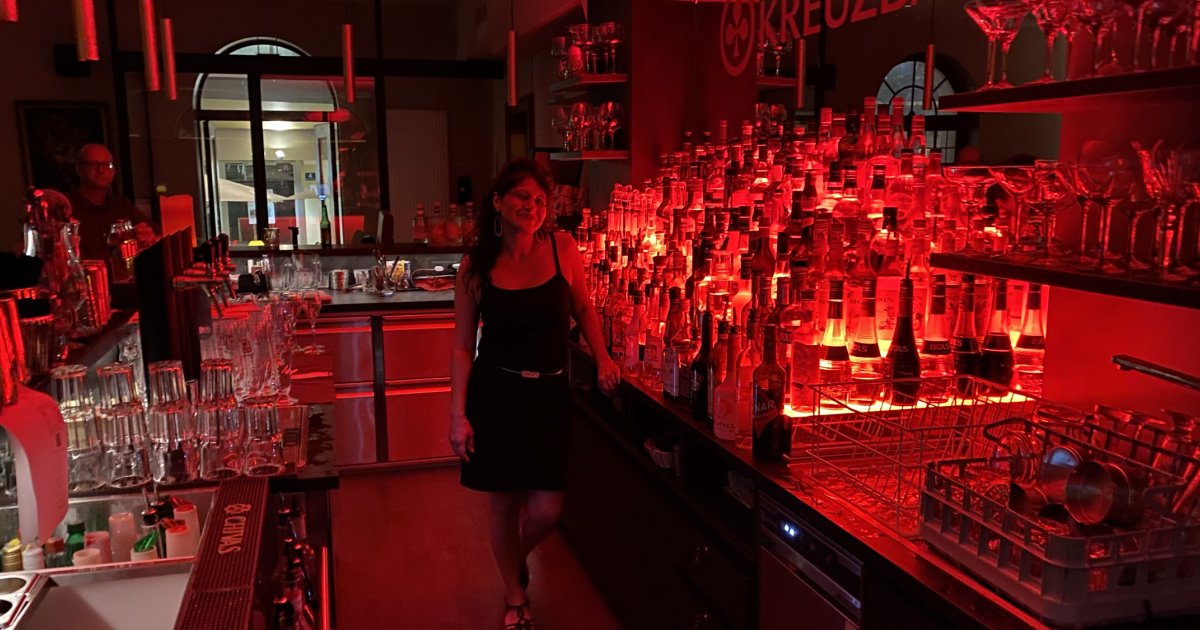 Kreuz Bar