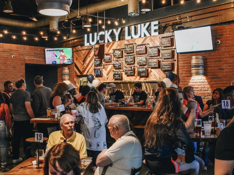 Lucky Luke Brewpub, Lancaster, United States
