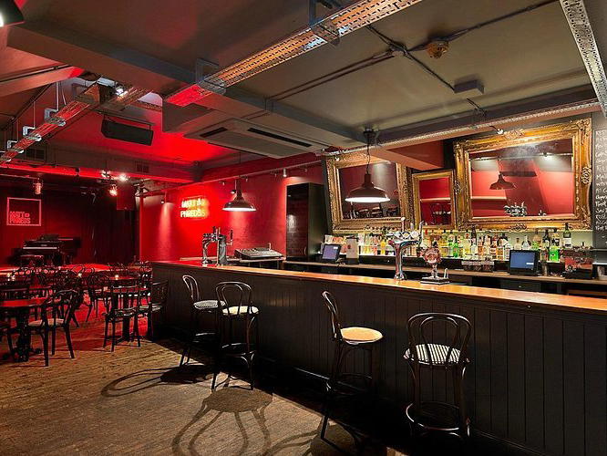 Matt & Phreds Jazz Club, Manchester, United Kingdom