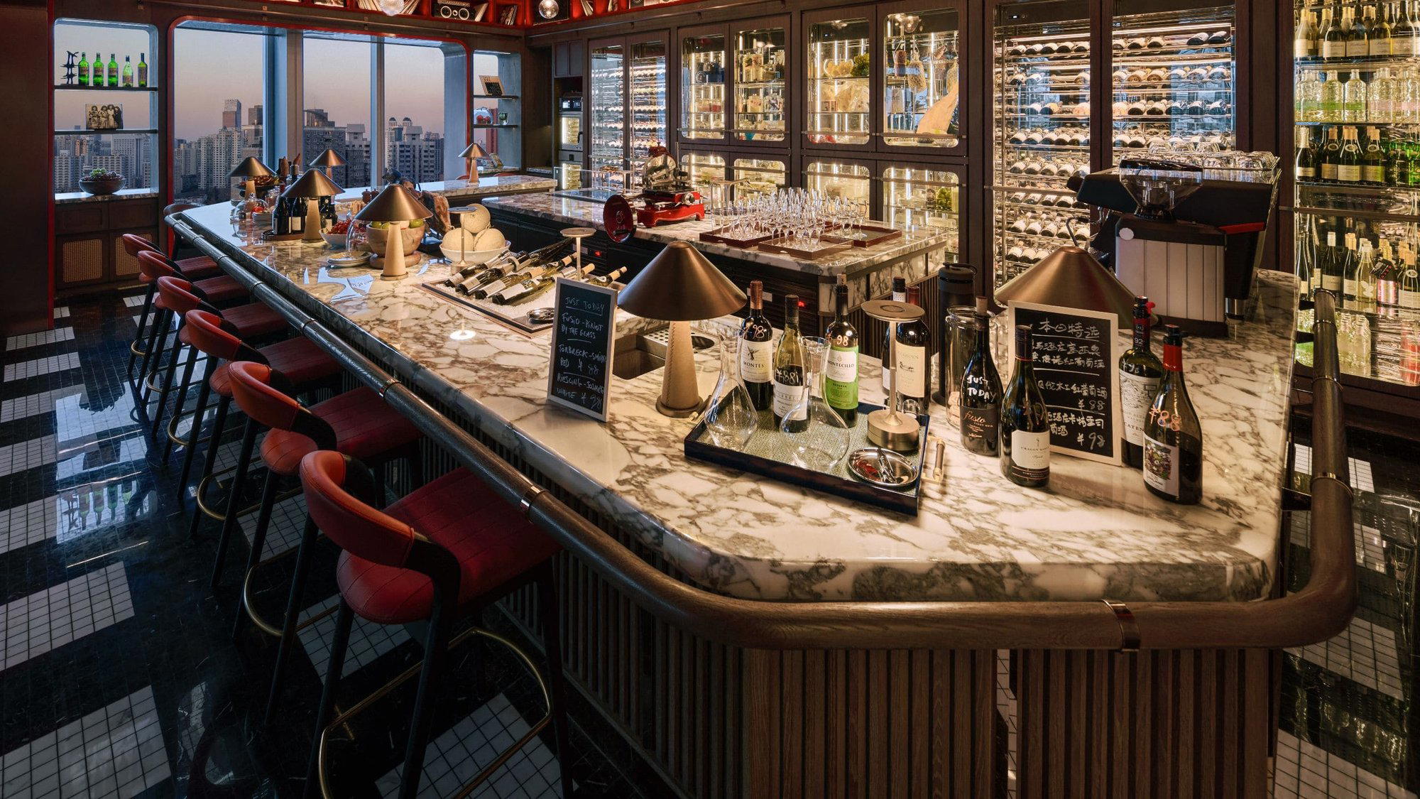 Andaz Lounge bar in Shanghai