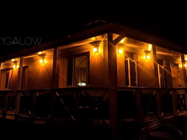 Flow Wine Bar and Kitchen, Kingstown, Saint Vincent and the Grenadines