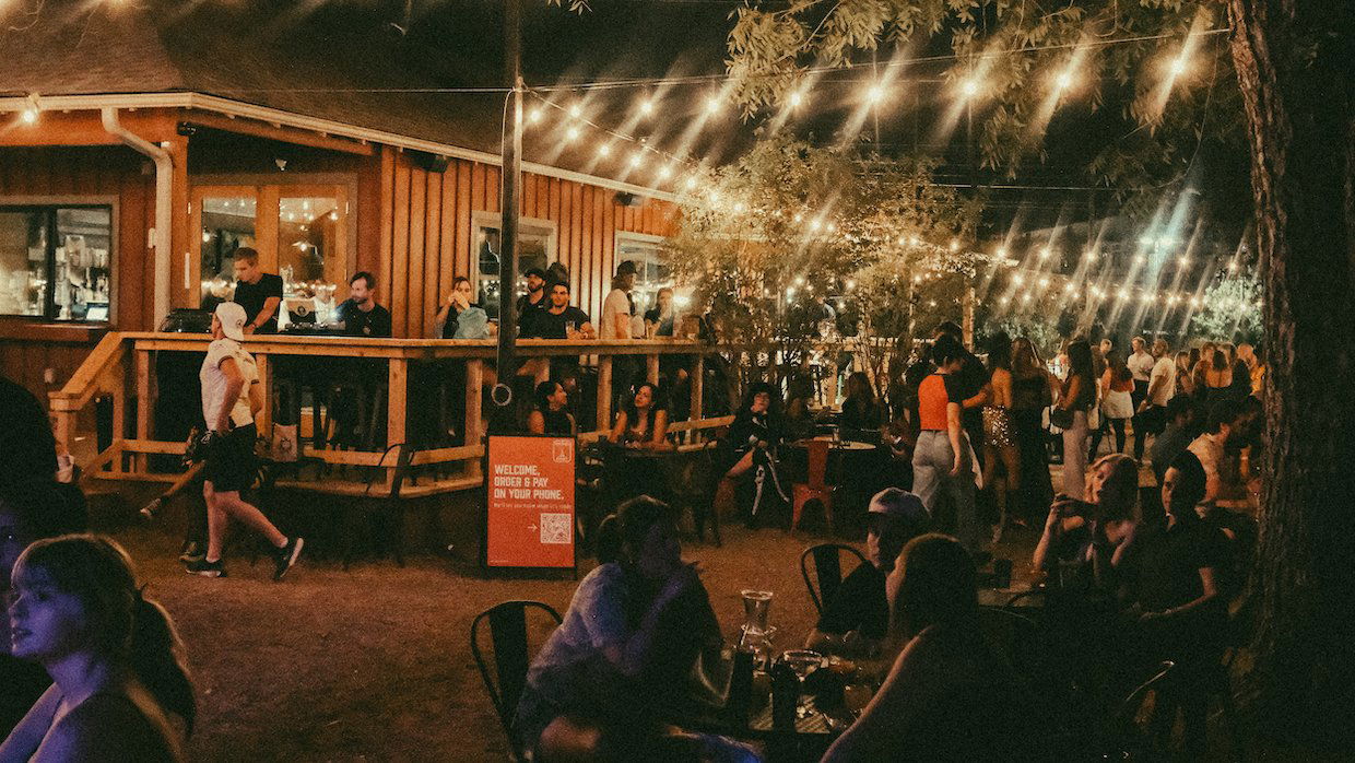 Radio/East, Bar in Austin