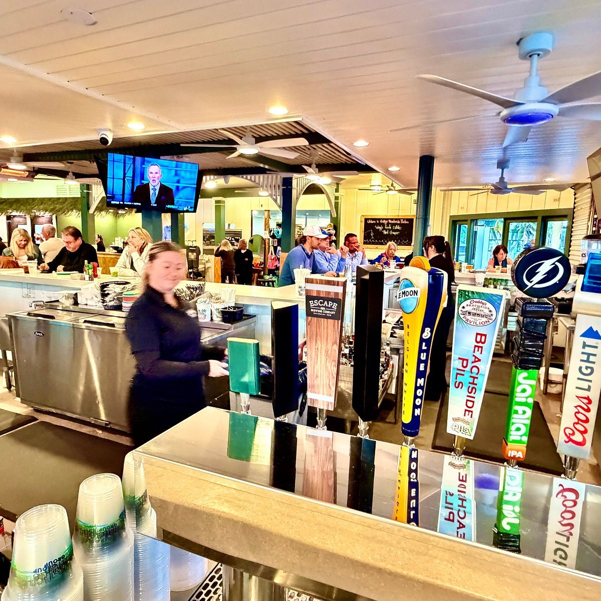 Crabby's Beachside Pavilion