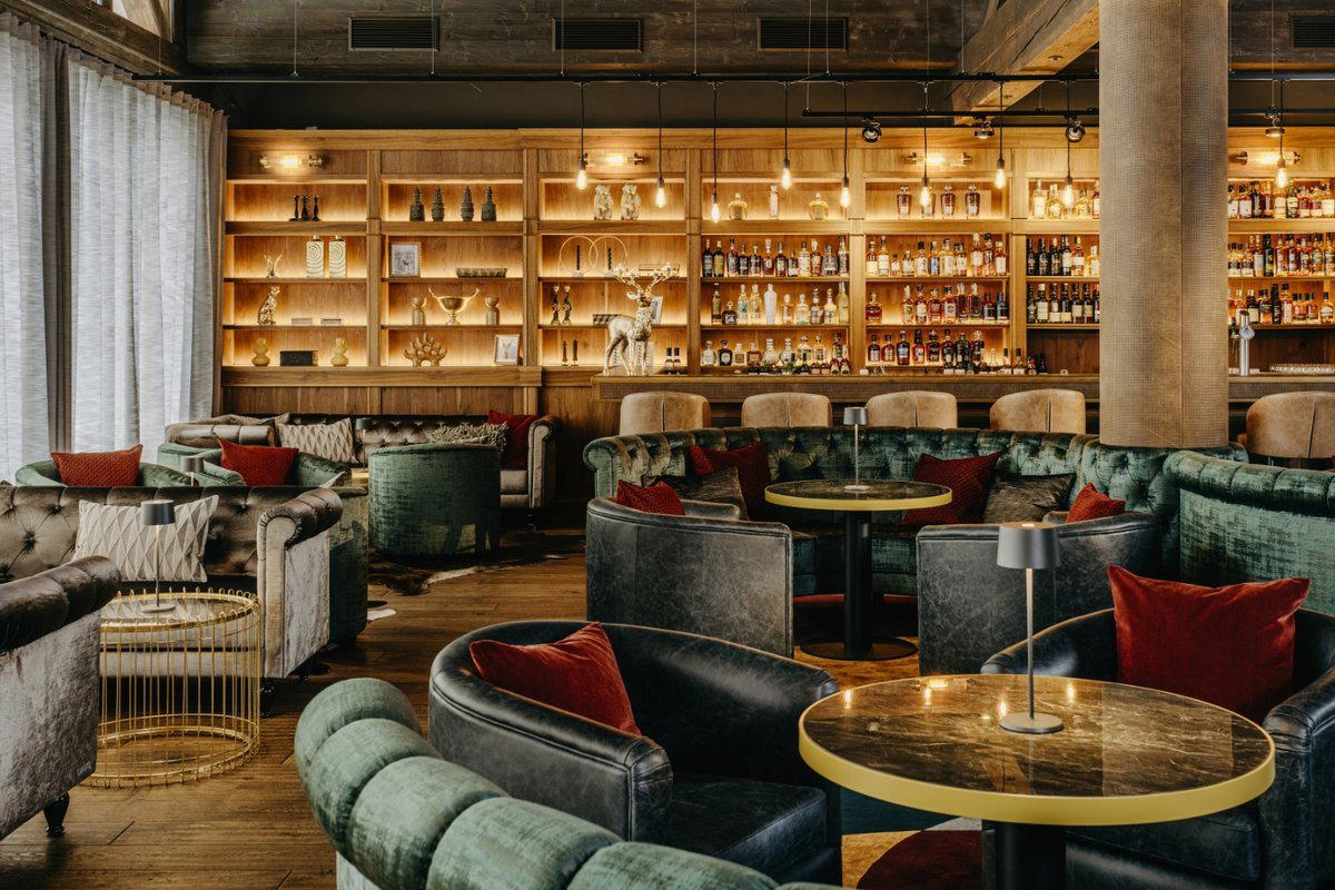 Classic Kaminbar bar in Baden-Baden