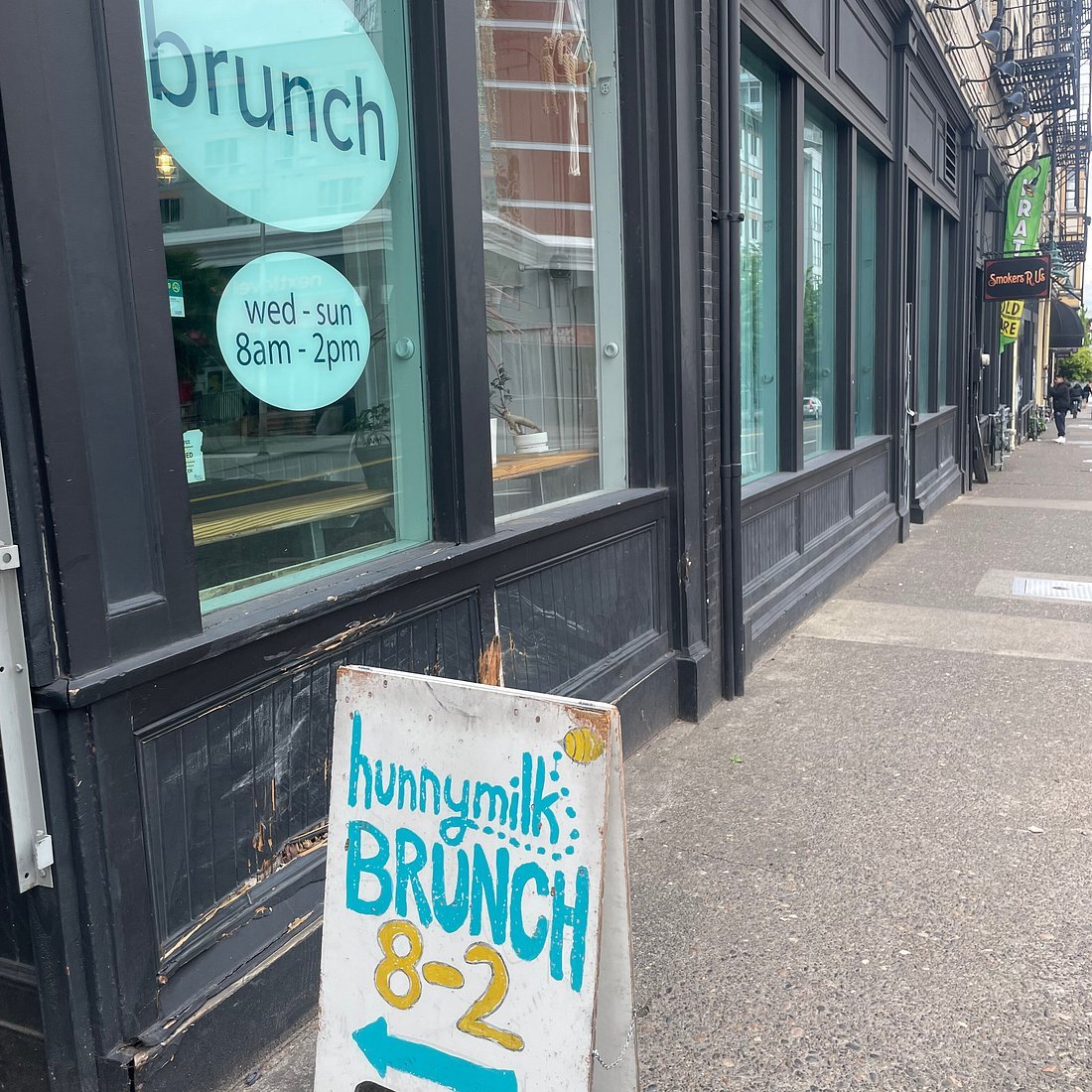 HunnyMilk bar in Portland, United States