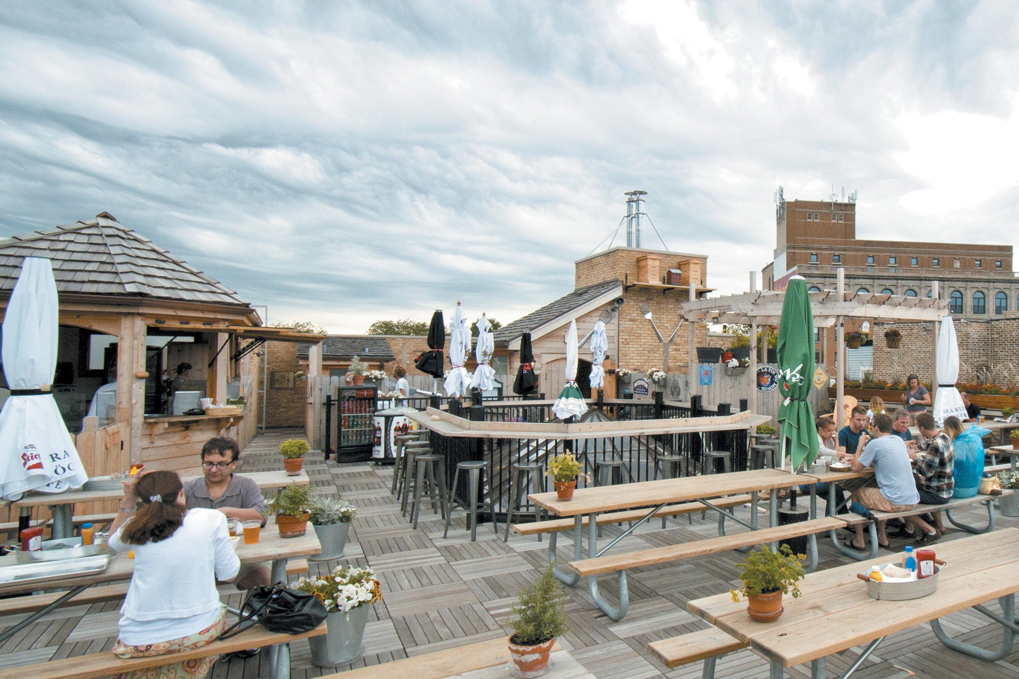 Gene's Sausage Shop and Delicatessen bar in Chicago, United States