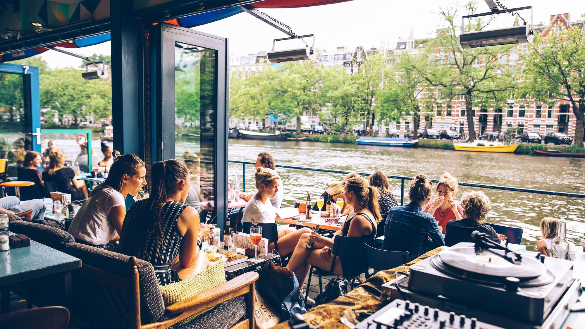 Waterkant, Bar in Amsterdam