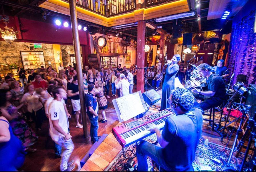 Rio Scenarium, Bar in Rio De Janeiro