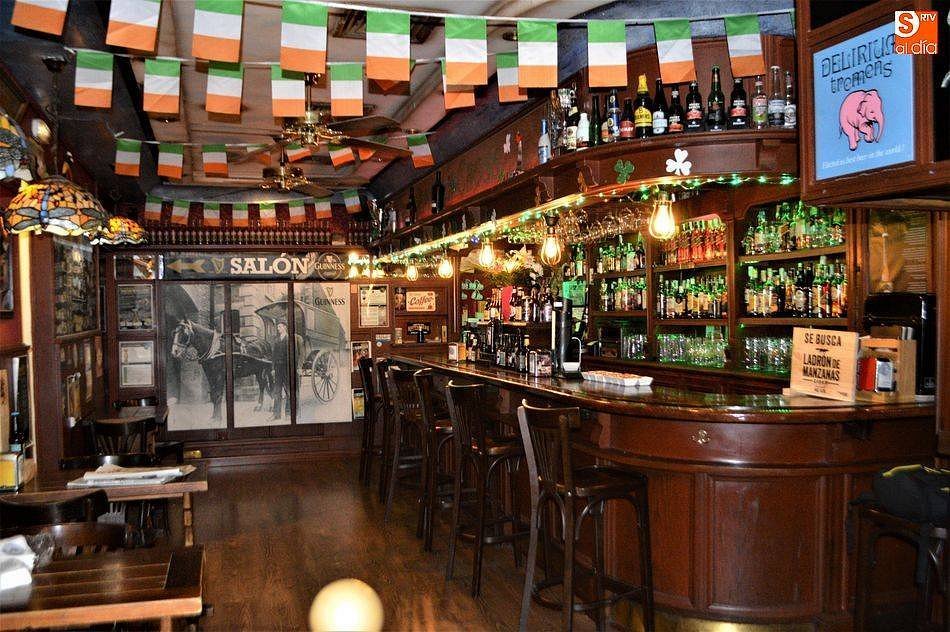 Coolumbus Bar bar in Salamanca