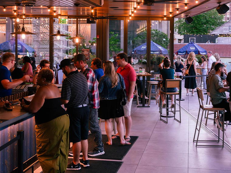 Sam Adams Downtown Boston Taproom, Boston, United States
