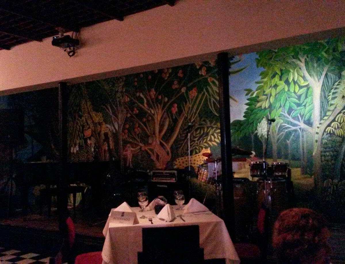 Restaurante La Cueva bar in Barranquilla, Colombia