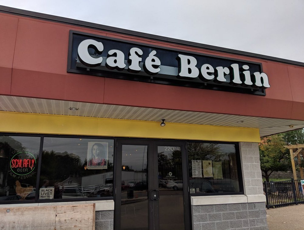 Cafe Berlin bar in Columbia, United States